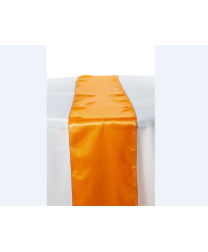Orangefarbener Satin-Tischläufer x 10 Stück